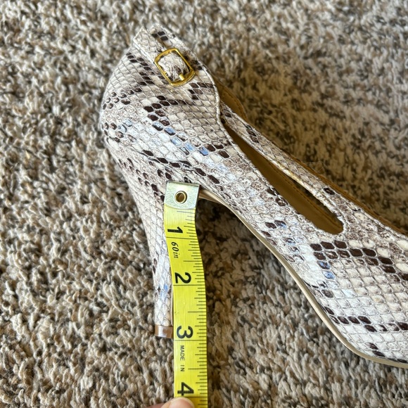 Just Fab Marlena Snakeskin Tan 3 Inch Pumps - Picture 11 of 11